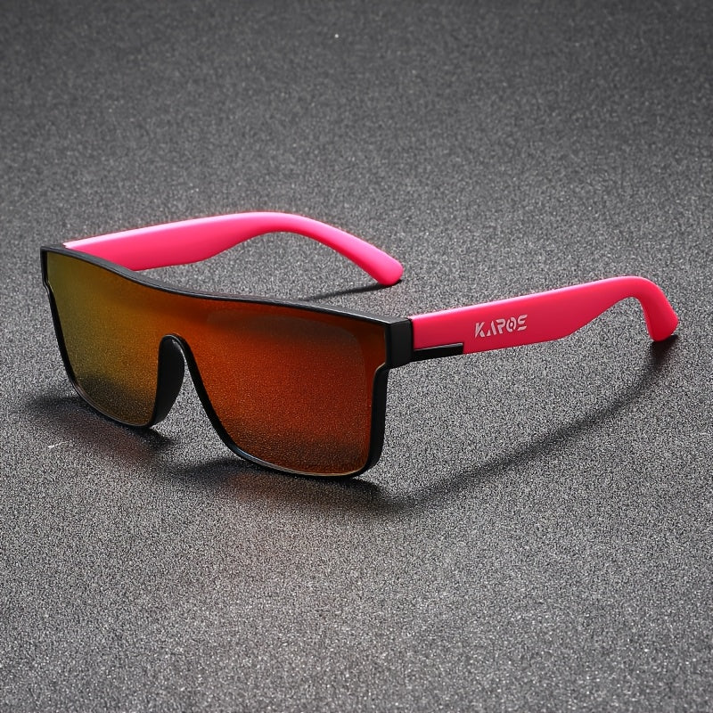 810531886-5